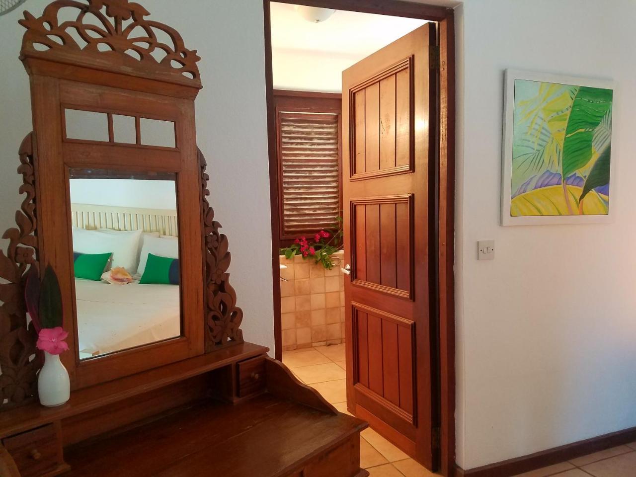 Gingerbread Suites Port Elizabeth Bagian luar foto